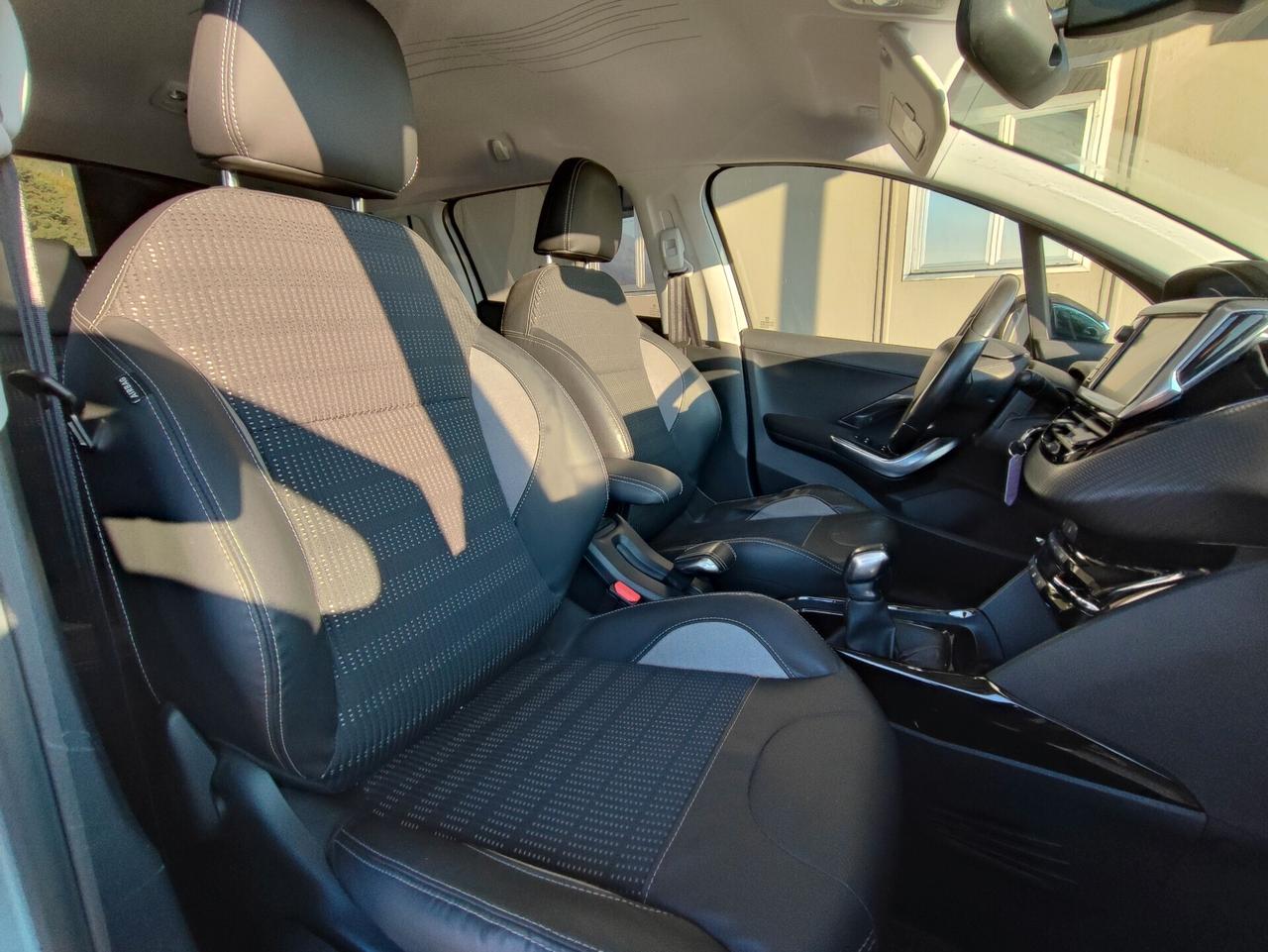 Peugeot 2008 BlueHDi 100 S&S Allure