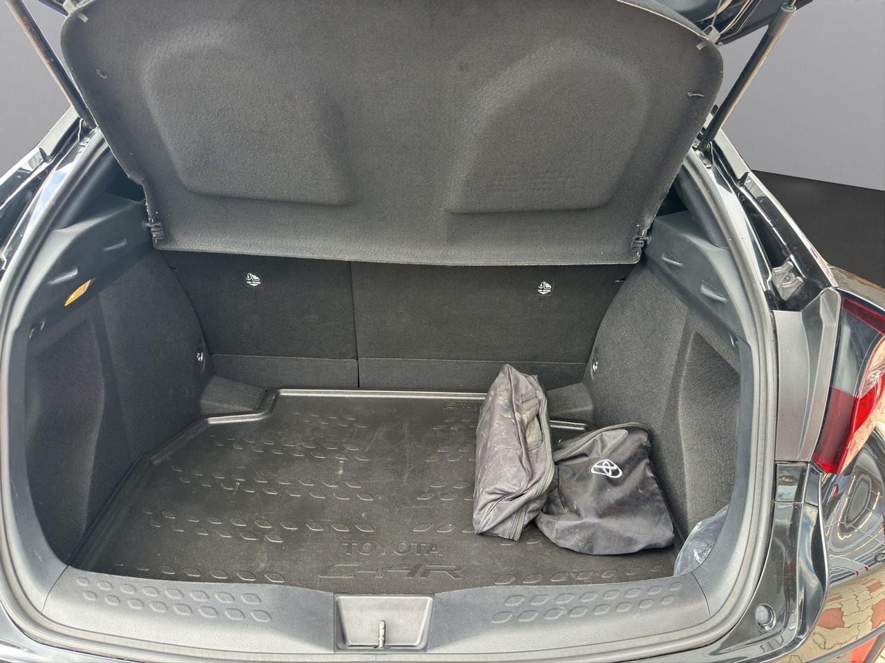 Toyota C-HR 1.8h Trend e-cvt