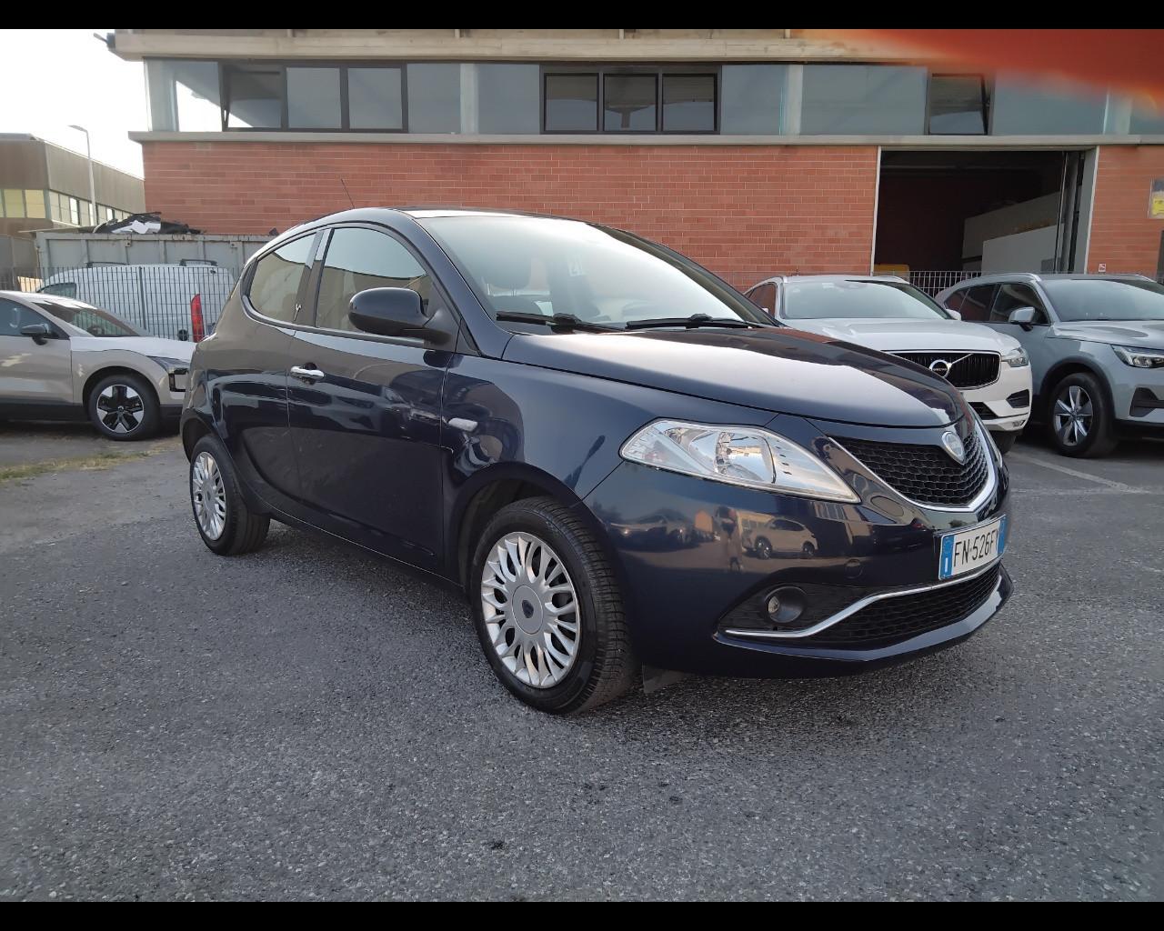 LANCIA Ypsilon III 2015 - Ypsilon 1.2 Gold 69cv my16