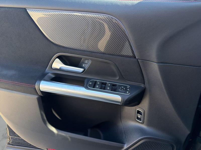 Mercedes-Benz GLA GLA 180 d Automatic Premium