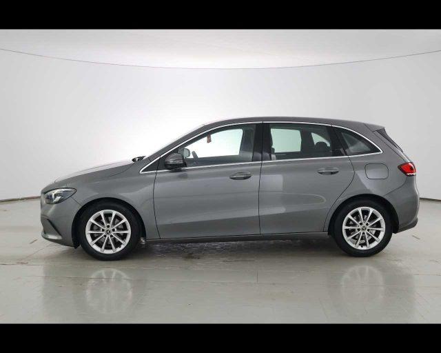 MERCEDES-BENZ B 180 d Automatic Sport