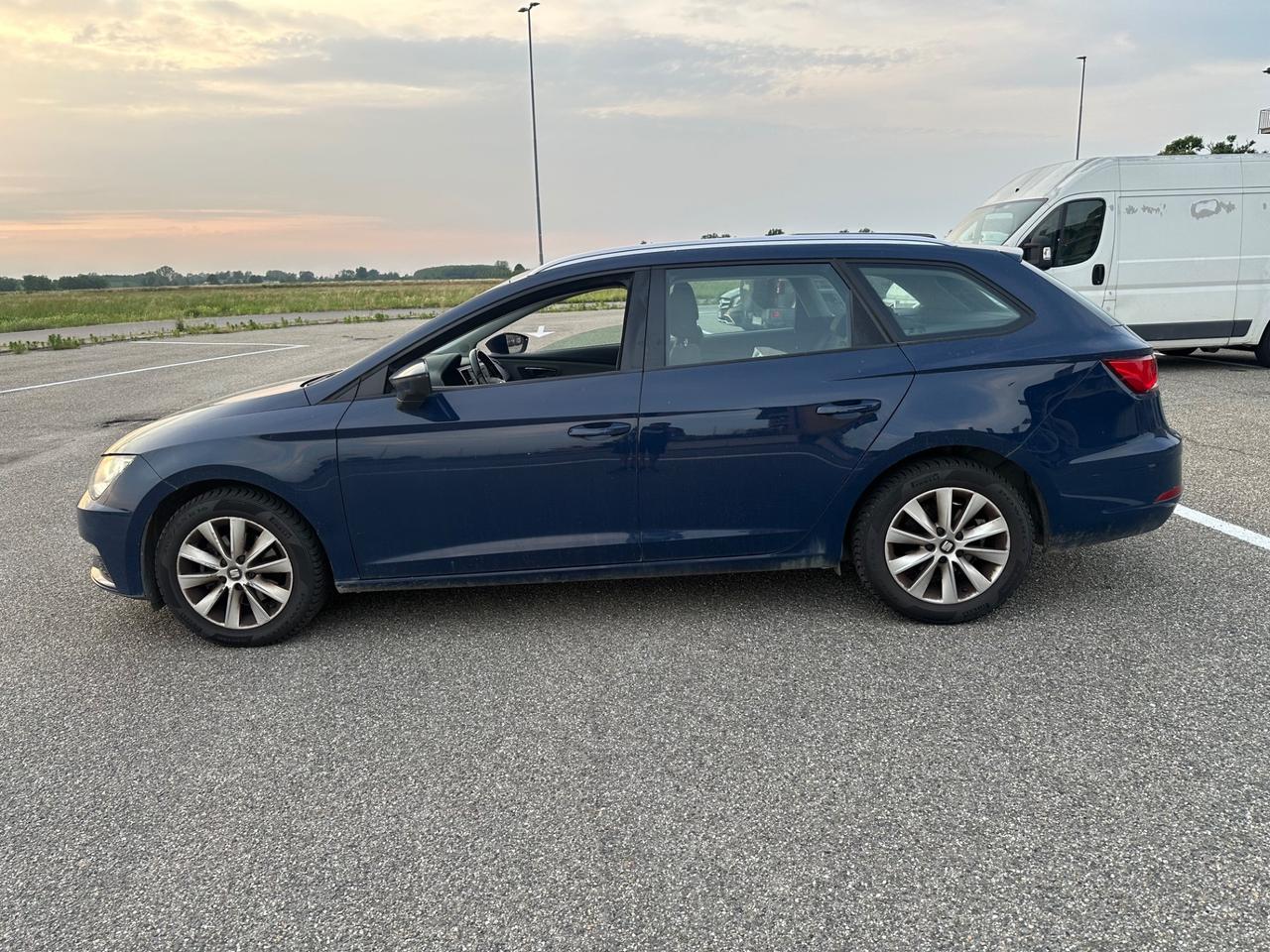 Seat Leon 1.6 TDI 115 CV 5p. Style