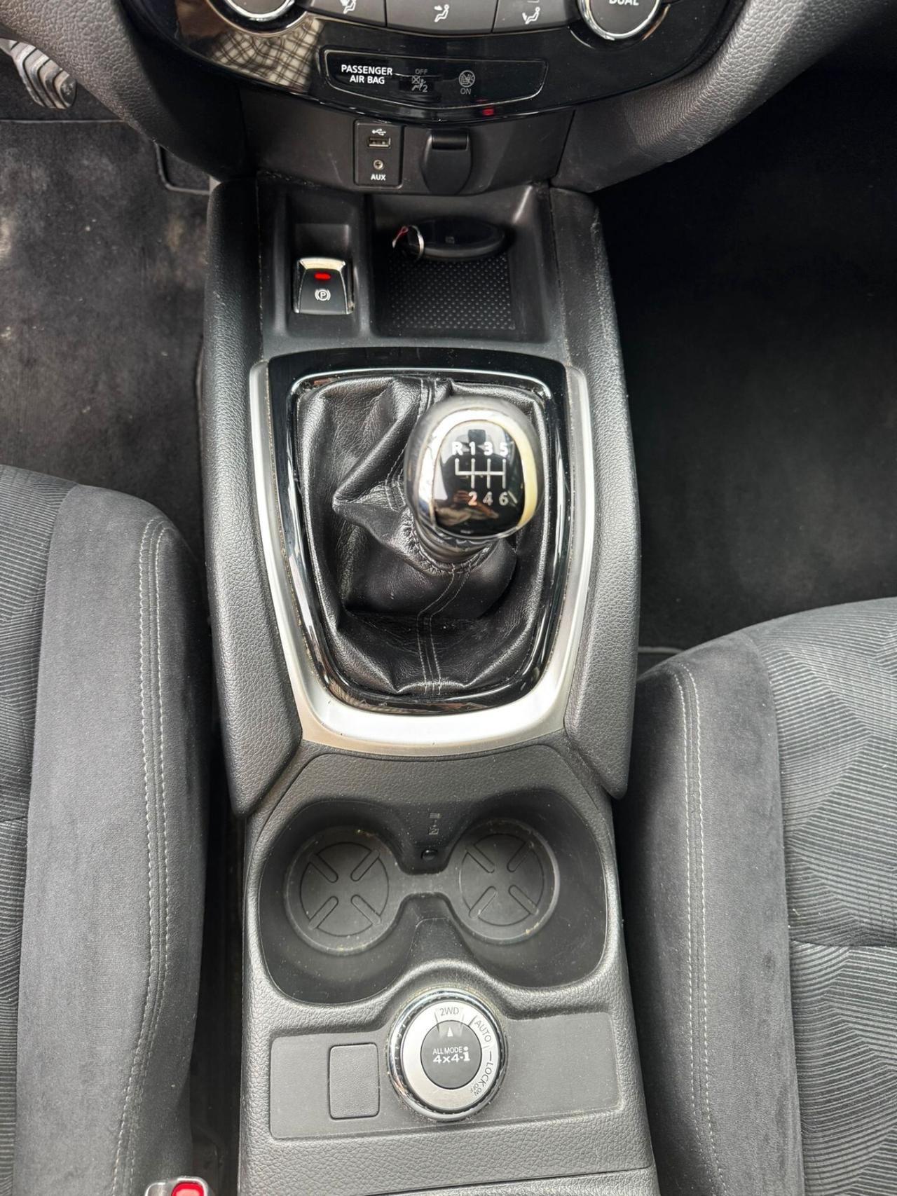 Nissan X-Trail 1.6 dCi 4WD Tekna