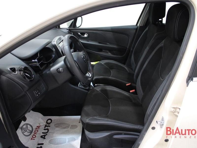 Renault Clio Clio 1.2 16v Zen 75cv