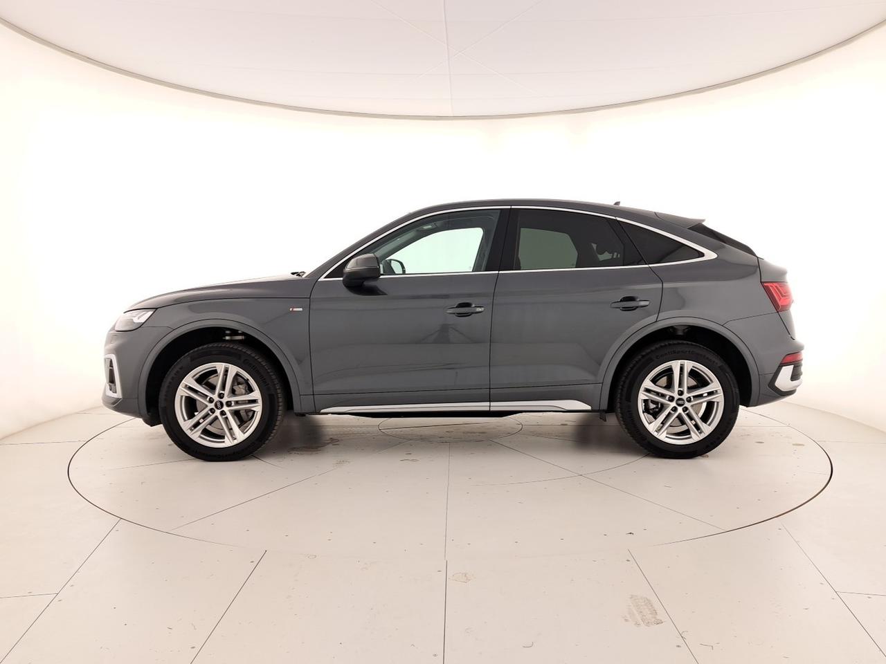 Audi Q5 sportback 40 2.0 tdi mhev 12v s line quattro s-tronic