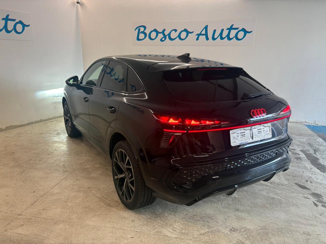 AUDI Q3 SPB TDI 142 kW S tronic quattro S Line Edition