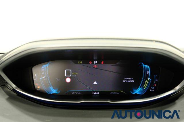 PEUGEOT 3008 HYBRID4 300 E-EAT8 ALLURE PACK