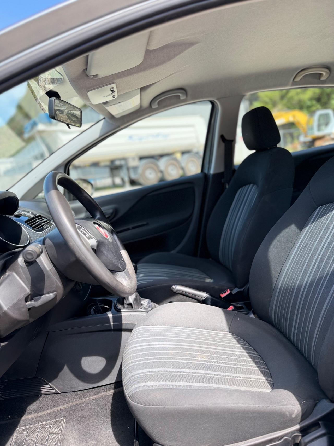 Fiat Punto Evo 1.2 5 porte ok neopatentati