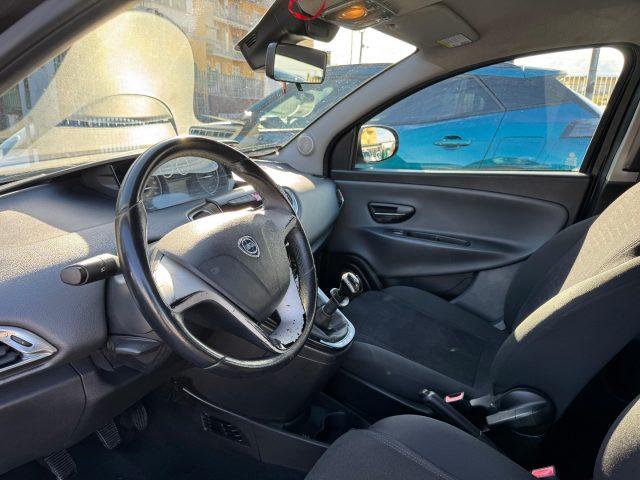 LANCIA Ypsilon 1.2 69 CV 5 porte GPL Ecochic Gold