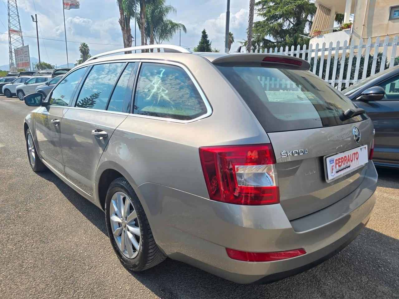 Skoda Octavia 1.4 TSI Executive G-Tec 110CV