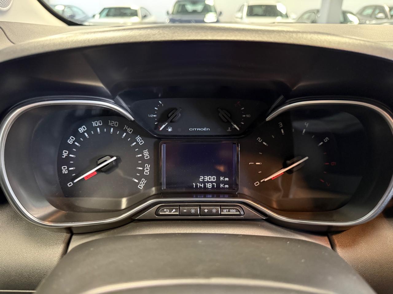 Citroen C3 Aircross BlueHDi 100 S&S Shine