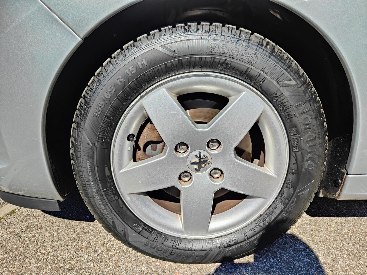 Peugeot 207 1.4 VTi 95CV 5p. X Line