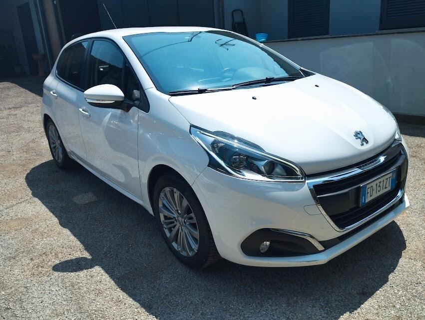 Peugeot 208 PureTech 82 5 porte Active