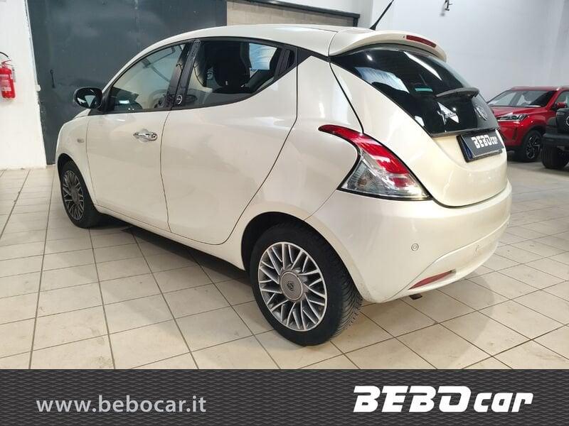 Lancia Ypsilon Ypsilon 1.2 8v Gold ecochic Gpl 69cv