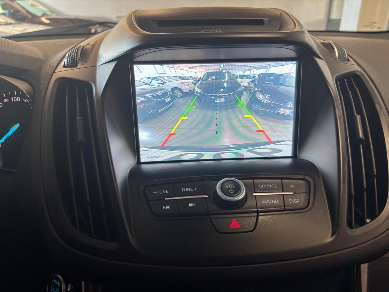 Ford Kuga 1.5 TDCI AUTOMATICA Powershift Titanium
