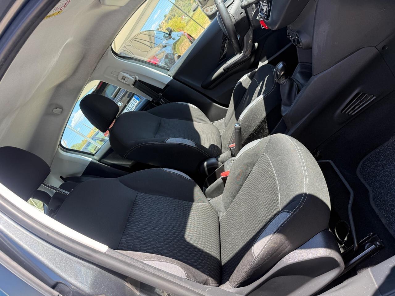 Peugeot 208 BlueHDi 75 5 porte Allure