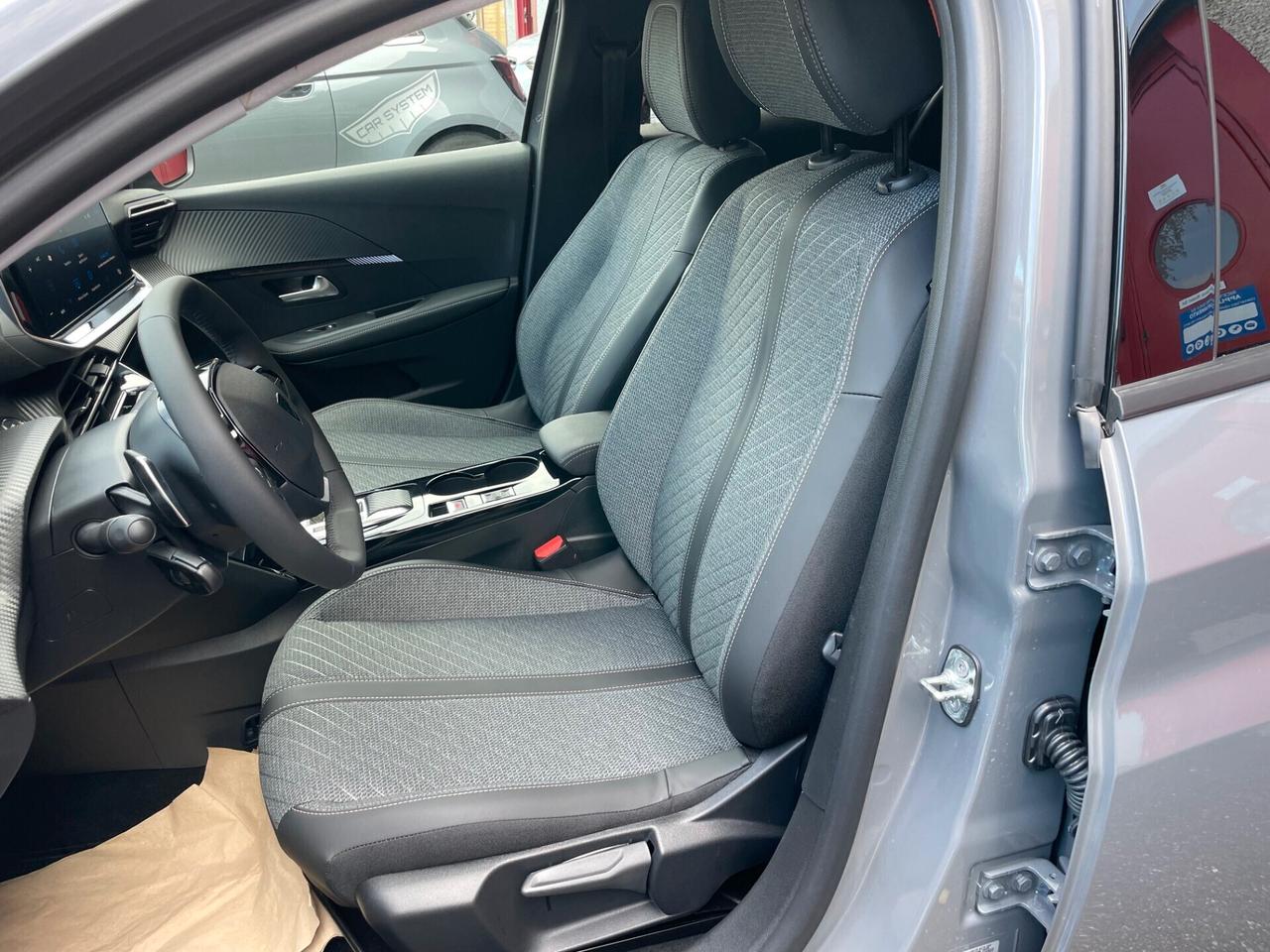 Peugeot 208 1.2 hybrid Allure 100cv e-dcs 6