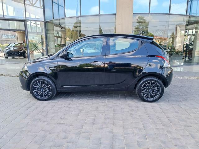LANCIA Ypsilon 1.2 69 CV 5 porte GPL Ecochic Gold