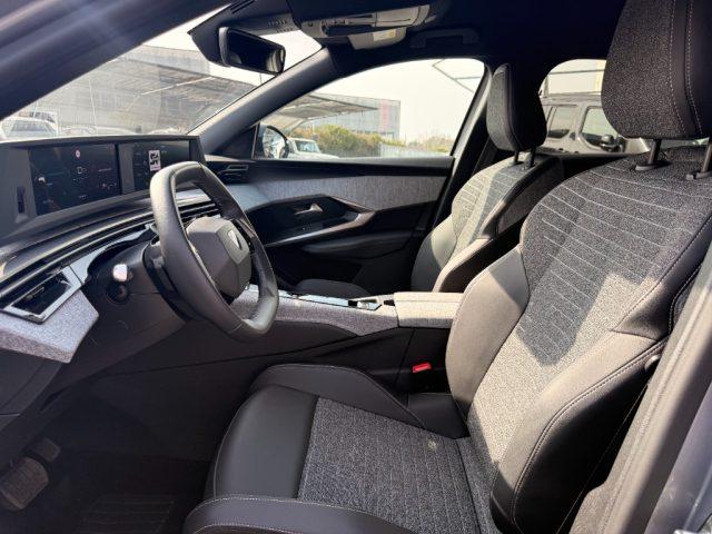 PEUGEOT 5008 Hybrid 145 e-DCS6 Allure 7P