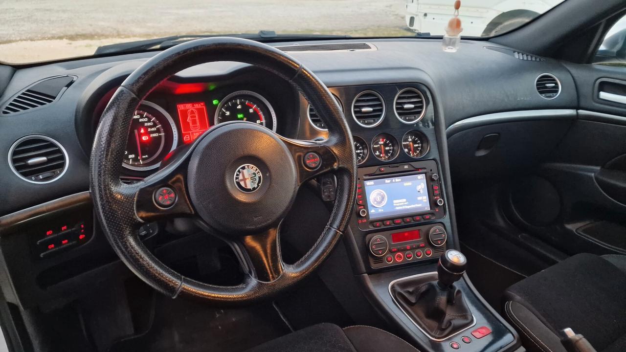 Alfa Romeo 159 2.0 JTDm 136 CV S.W Super - 2012