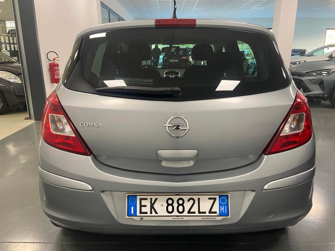 Opel Corsa 1.2 85CV 5 porte GPL-TECH Elective