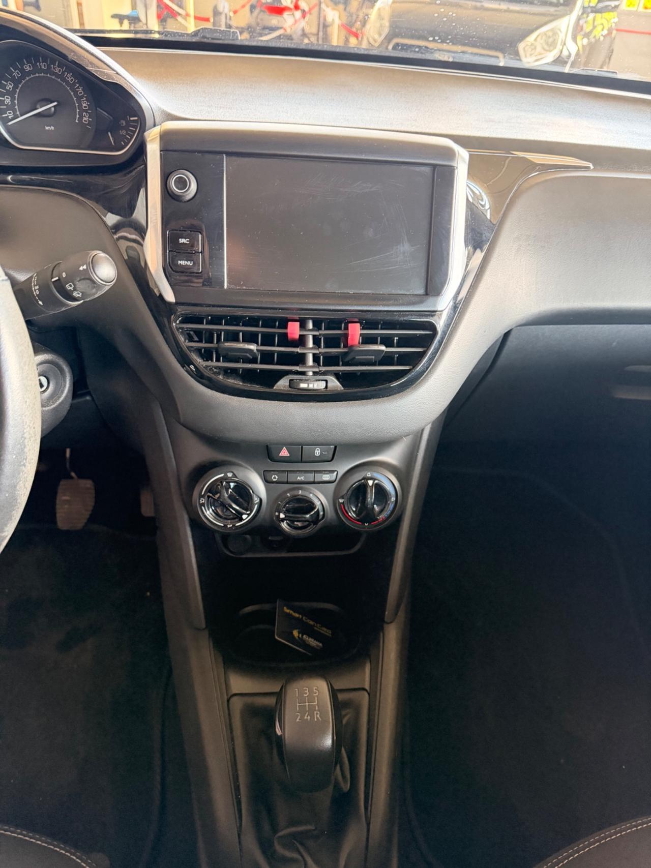 Peugeot 208 BlueHDi 75 5 porte Allure