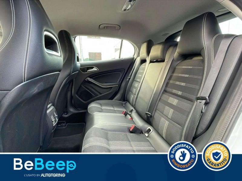 Mercedes-Benz GLA 180 D SPORT AUTO