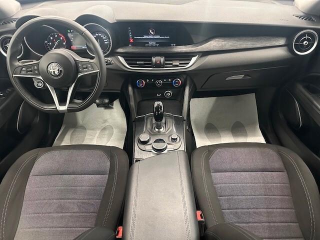 Alfa Romeo Stelvio 2.2 Turbodiesel 160 CV AT8 RWD Sport-Tech