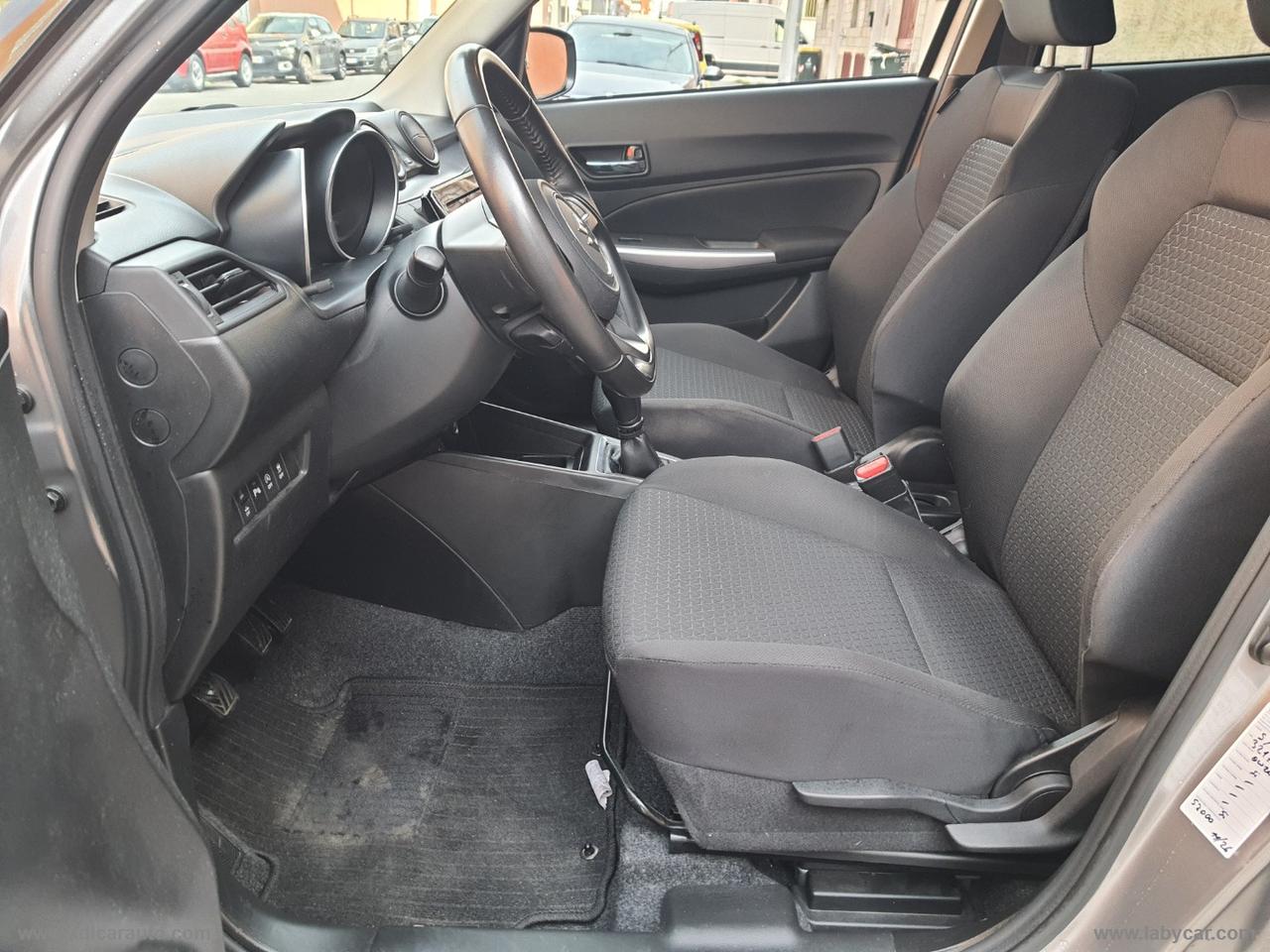 SUZUKI Swift 1.2 Hybrid Top