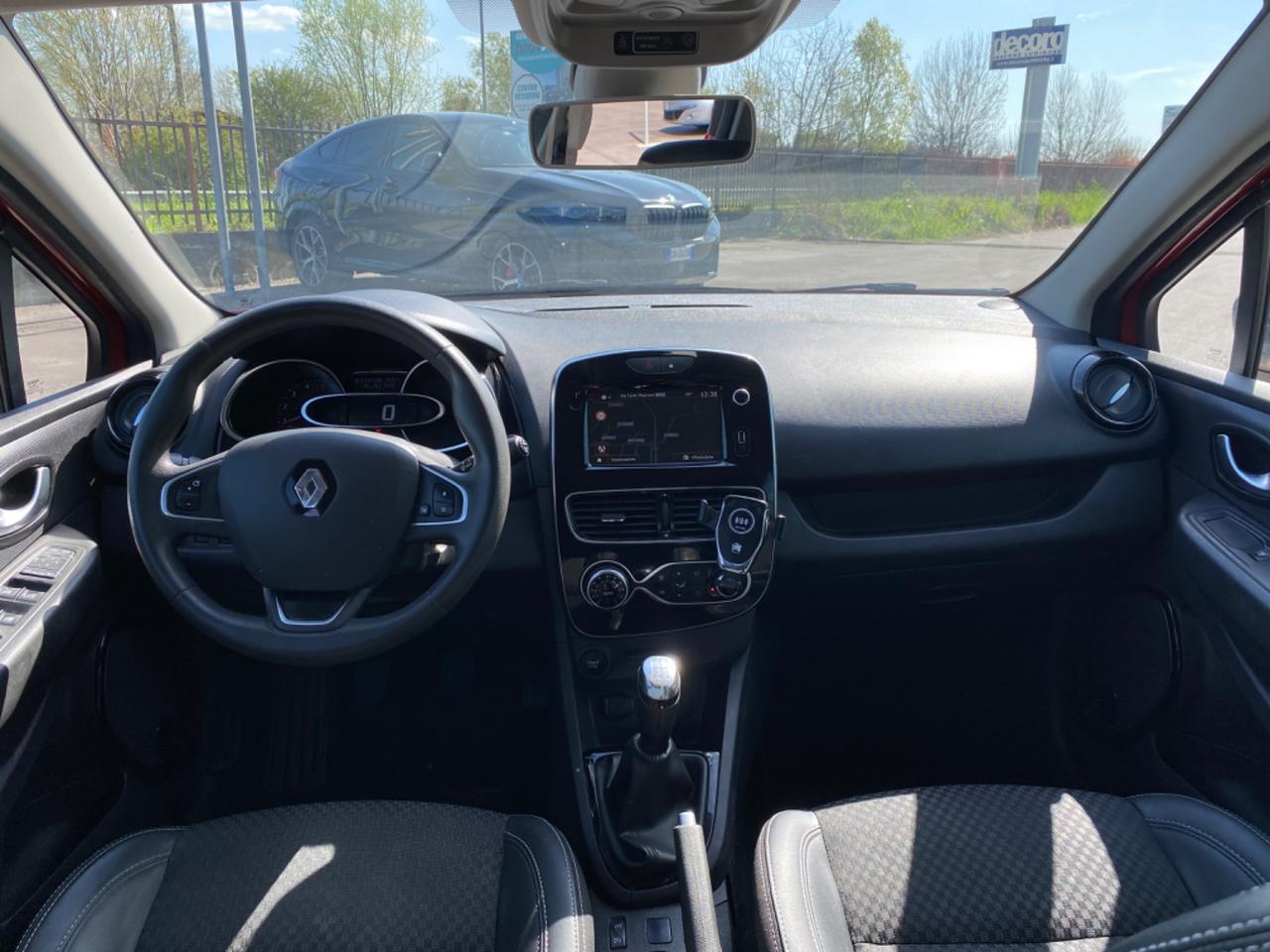 Renault Clio 1.5 90 CV 5P Ok Neopatentati Moschino Intens