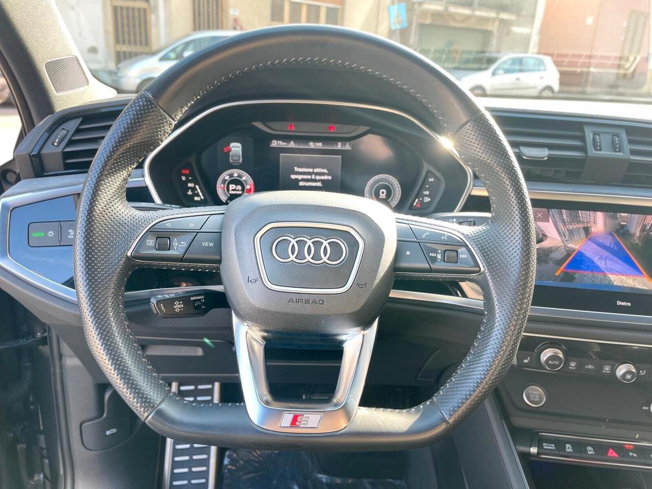 Audi Q3 40 TDI quattro S tronic S-Line interno/esterno