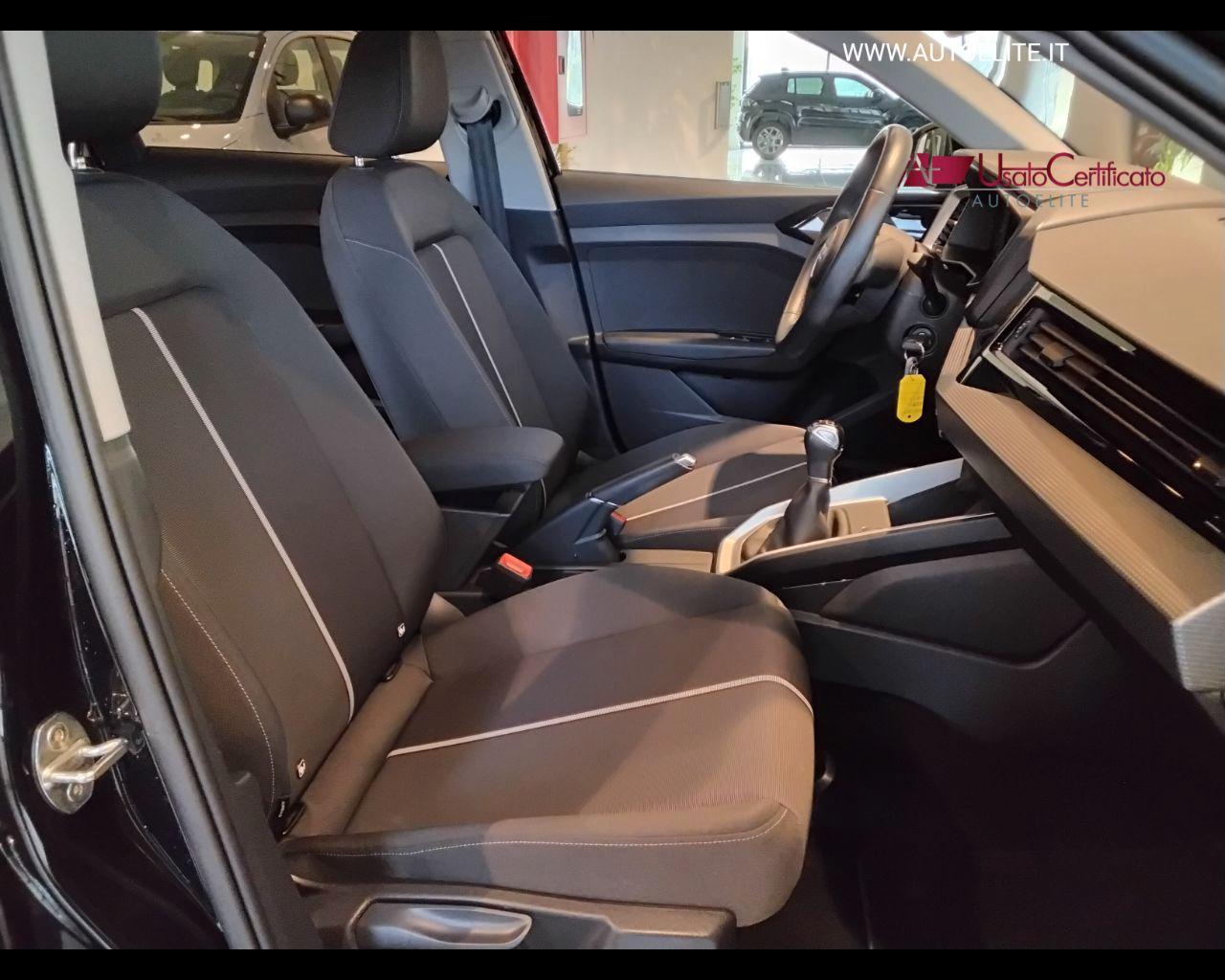 AUDI A1 allstreet 25 TFSI Business