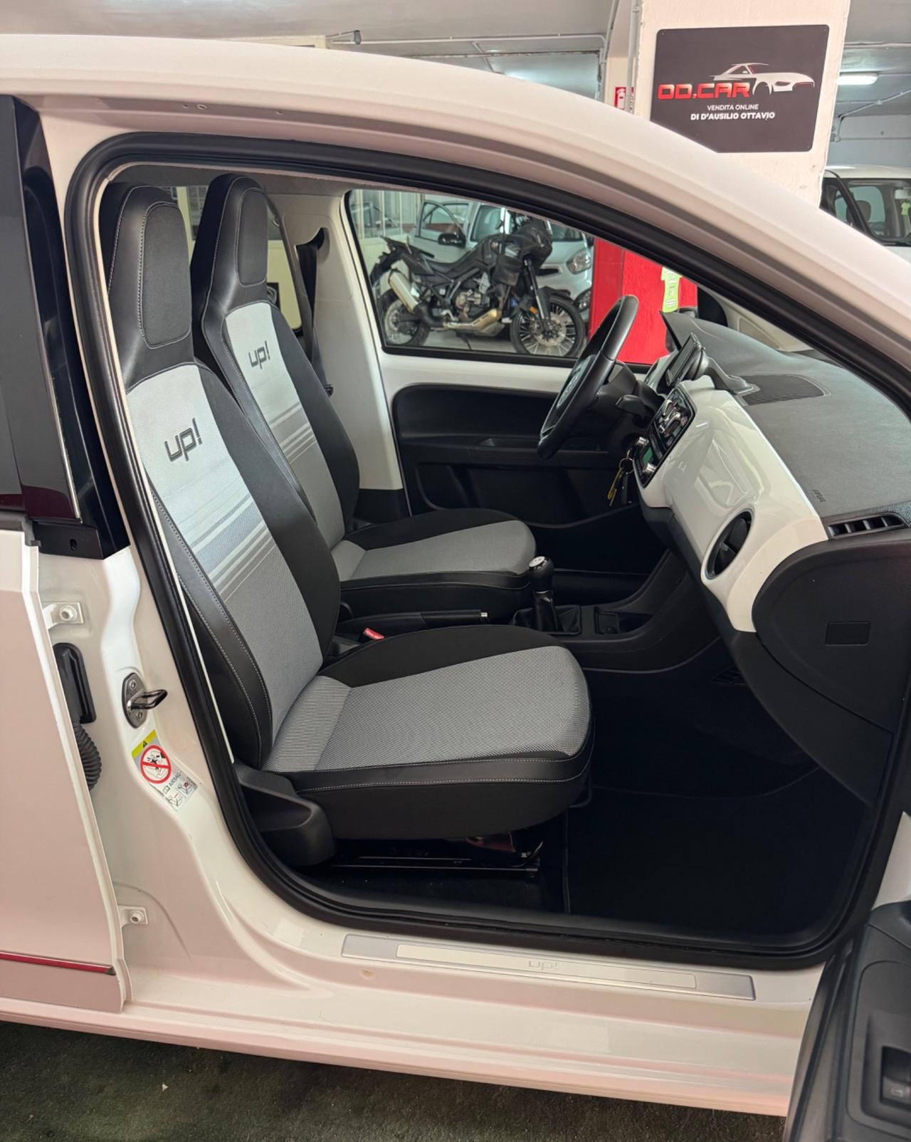 Volkswagen up! 1.0 75 CV 5p. high,110000 CHILOMETRI