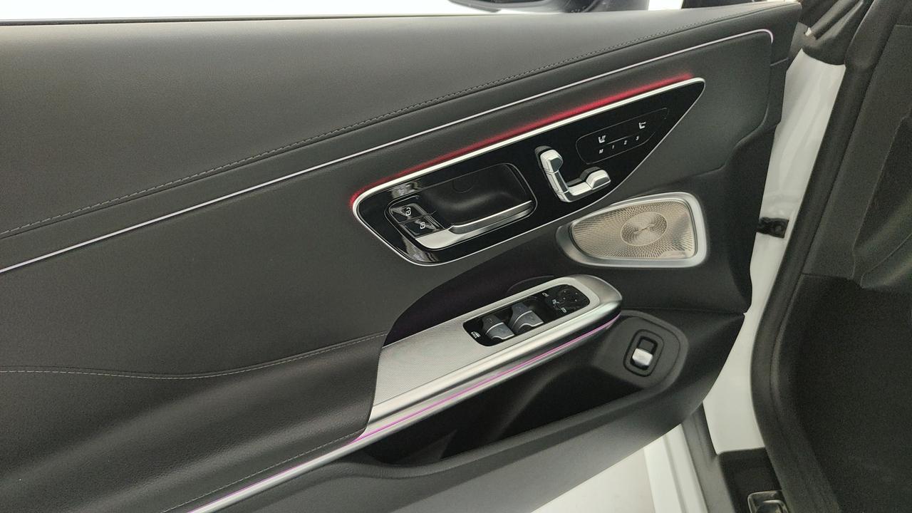 Mercedes-Benz CLE Cabrio 220 d AMG Line Premium Plus auto