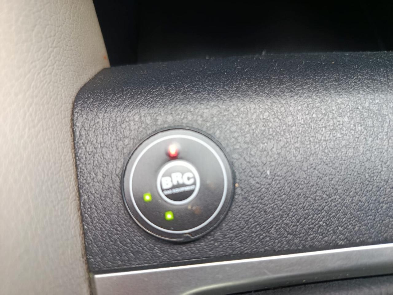 Nissan Micra 1.0L GPL 12V 5 porte Business-2018