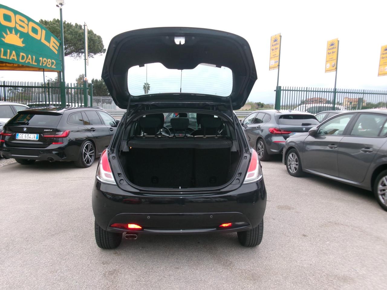 Lancia Ypsilon 1.2 PLATINUM 69CV +600.00 GPL NUOVO