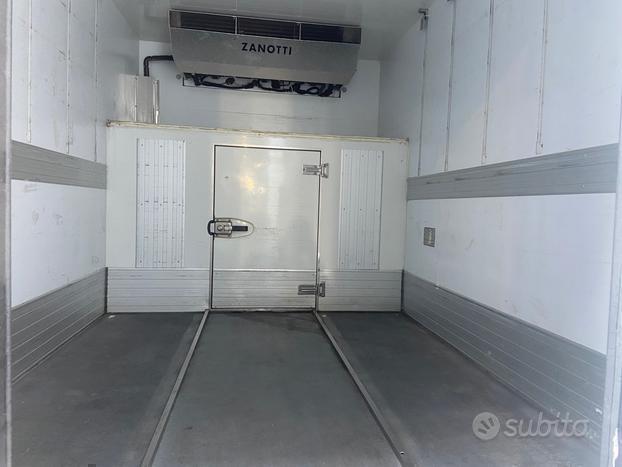 Mercedes-Benz Sprinter/MOTORE FUSO/FRIGO/ATP VALIDO 2026/2017