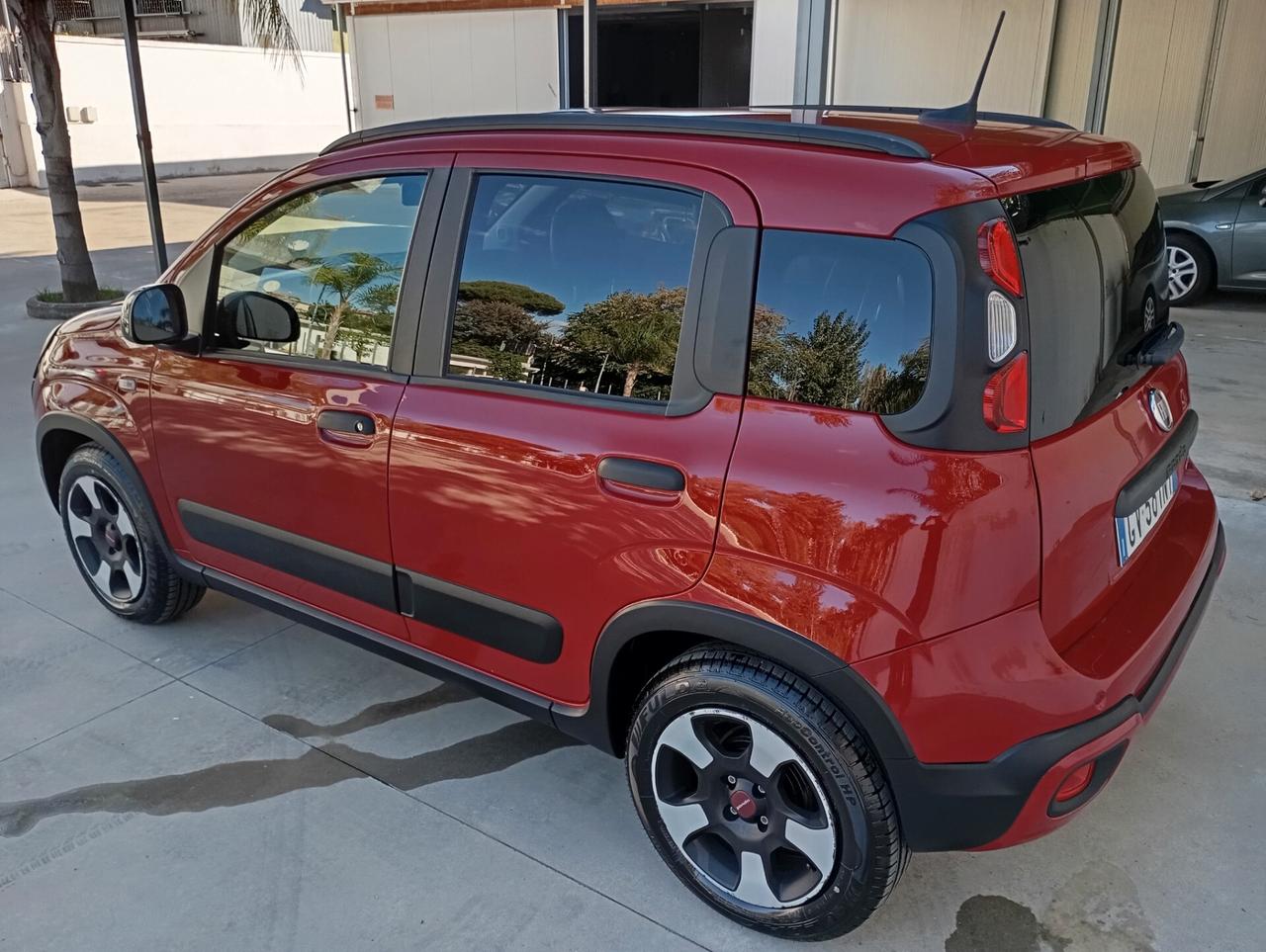 Fiat Panda Cross 1.0 FireFly Hybrid