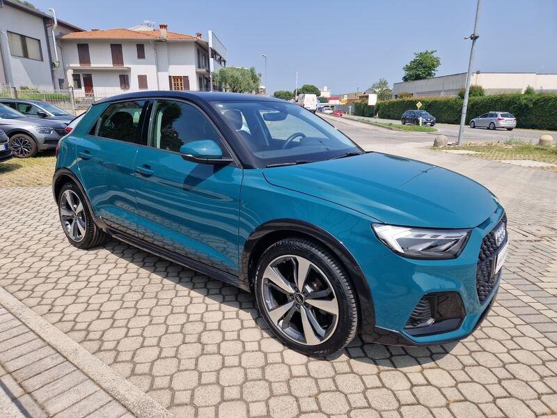 Audi A1 citycarver 35 TFSI Admired