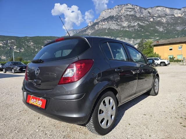 OPEL Corsa 1.2 5 porte Sport