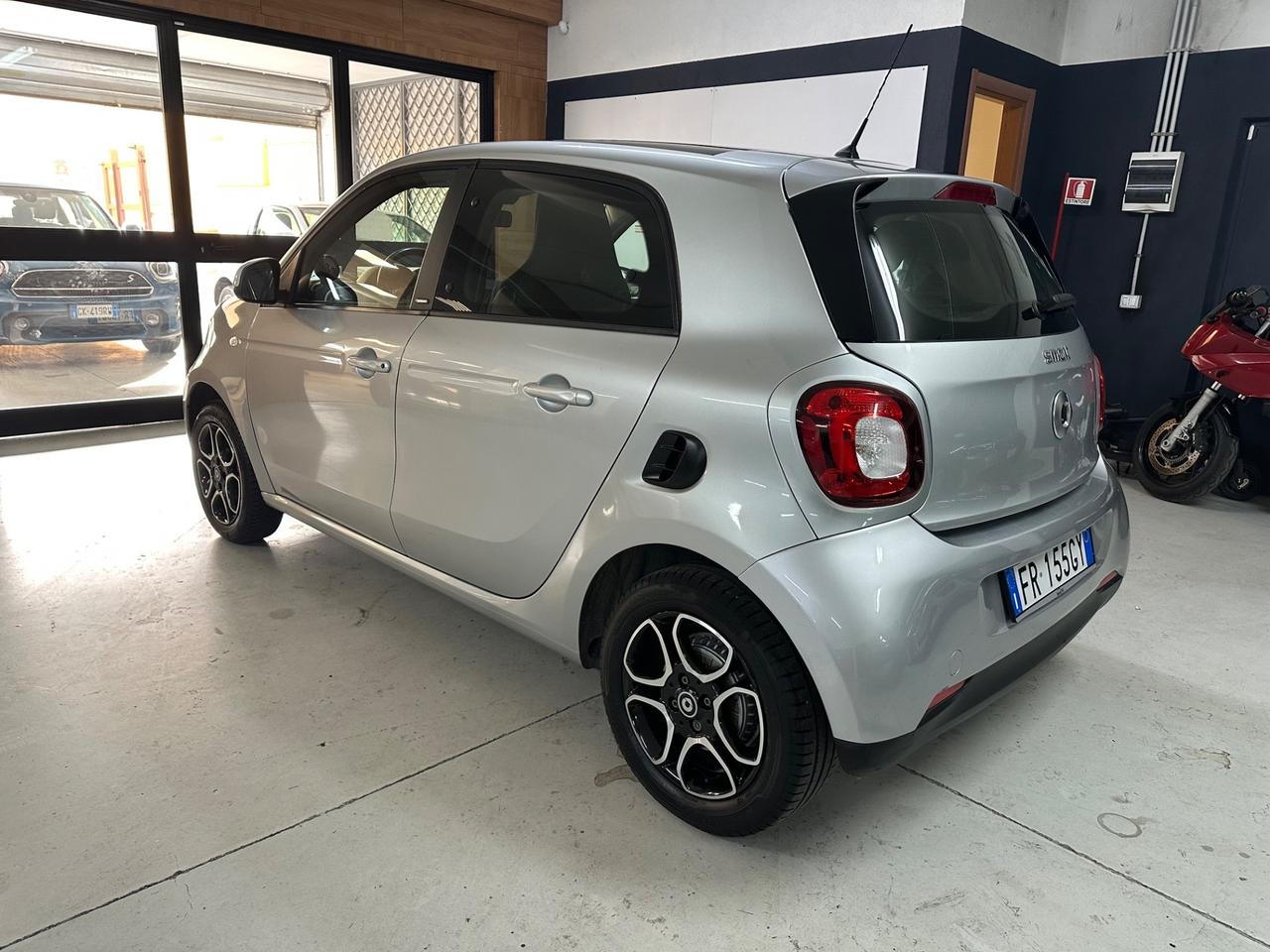 Smart ForFour 70 1.0 Superpassion