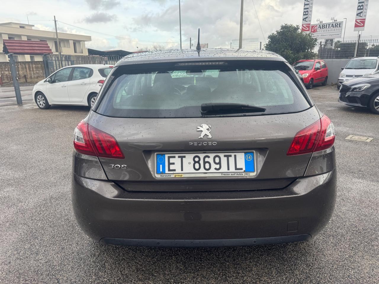 Peugeot 308 1.6 HDi 92 CV Business