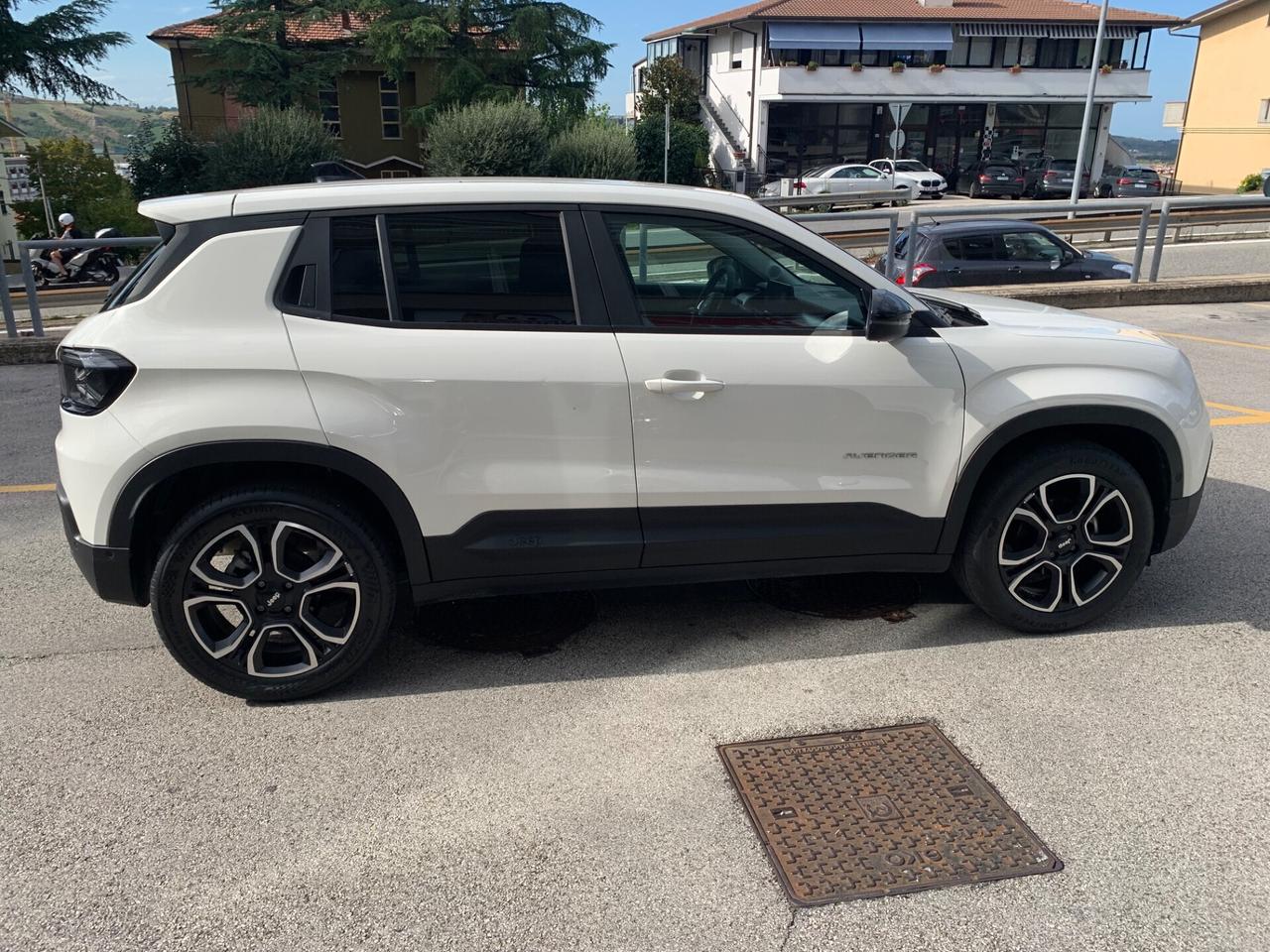 Jeep Avenger 1.2 Turbo 100 CV Summit