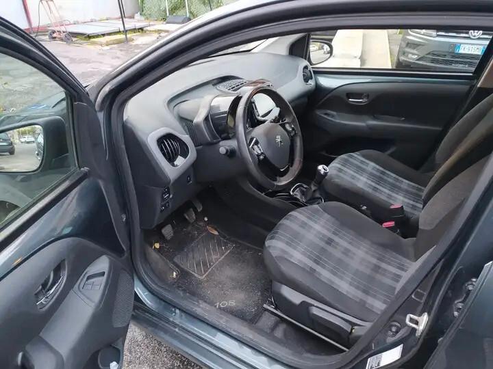 Peugeot 108 VTi Style