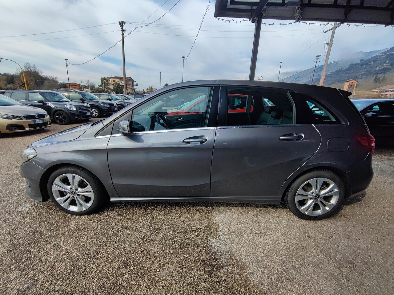 Mercedes-benz B 180 d Premium