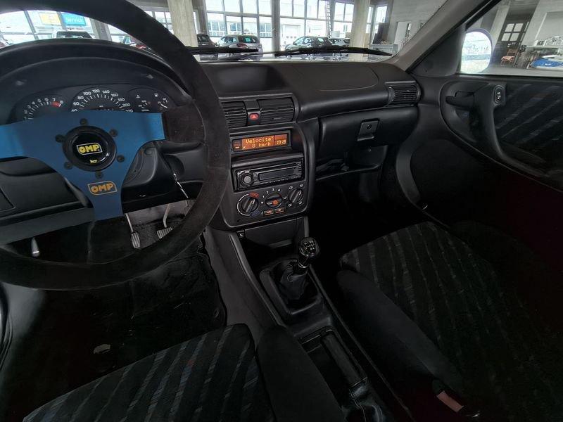 Opel Astra 2.0 16V 150 CV 3 porte GSi