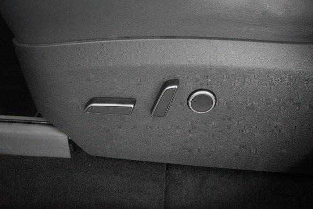 TESLA Model Y Model Y AWD Performance