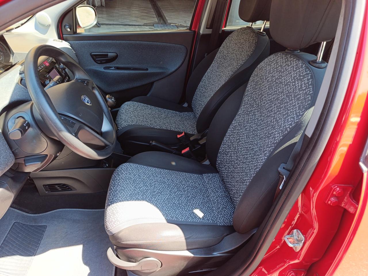Lancia Ypsilon 1.2 69 CV 5 porte GPL Uniproprietario
