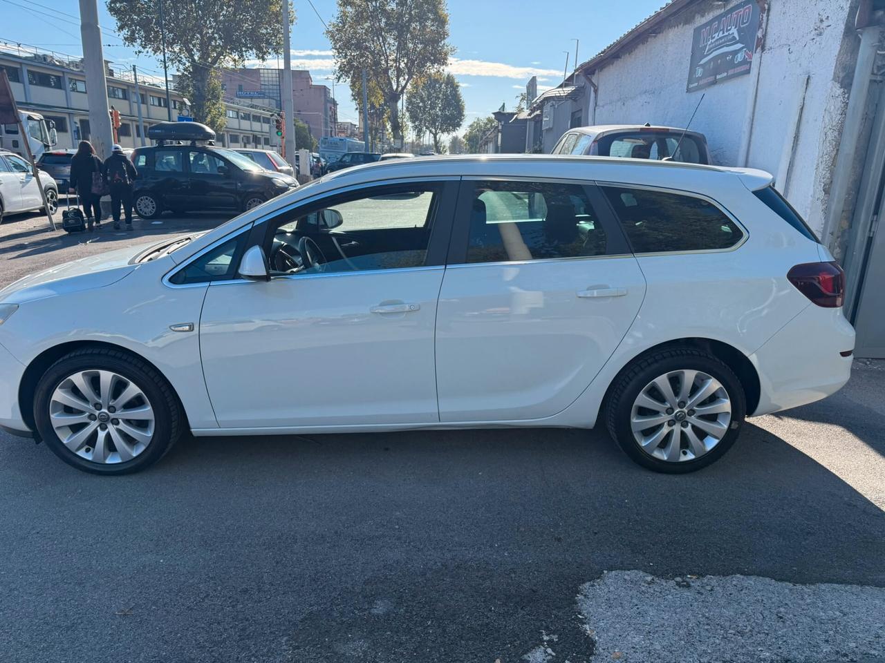 Opel Astra 1.4 Turbo 140CV GPL Cosmo