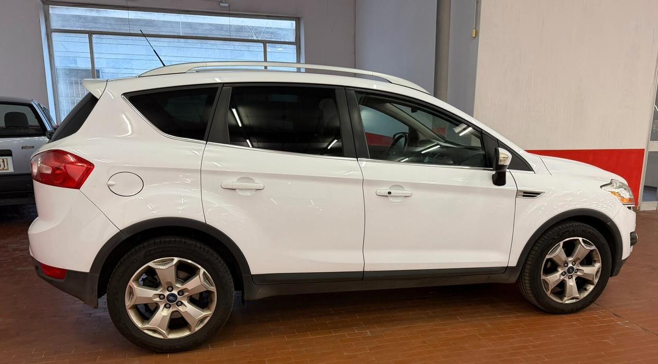 Ford Kuga 2.0 TDCi 163 CV 4WD Powersh.Titanium DPF